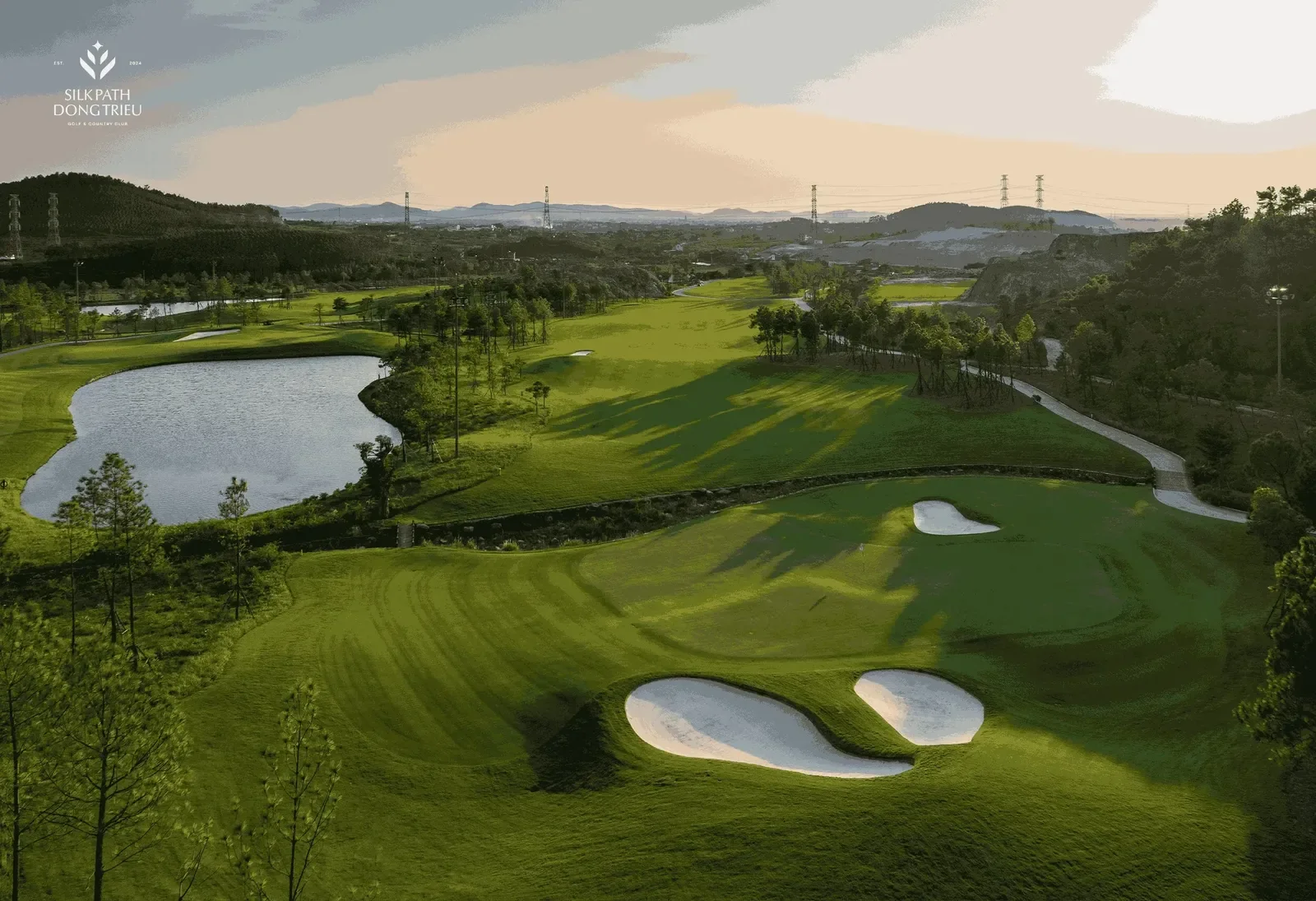 Silk Path Đông Triều Golf & Country Club