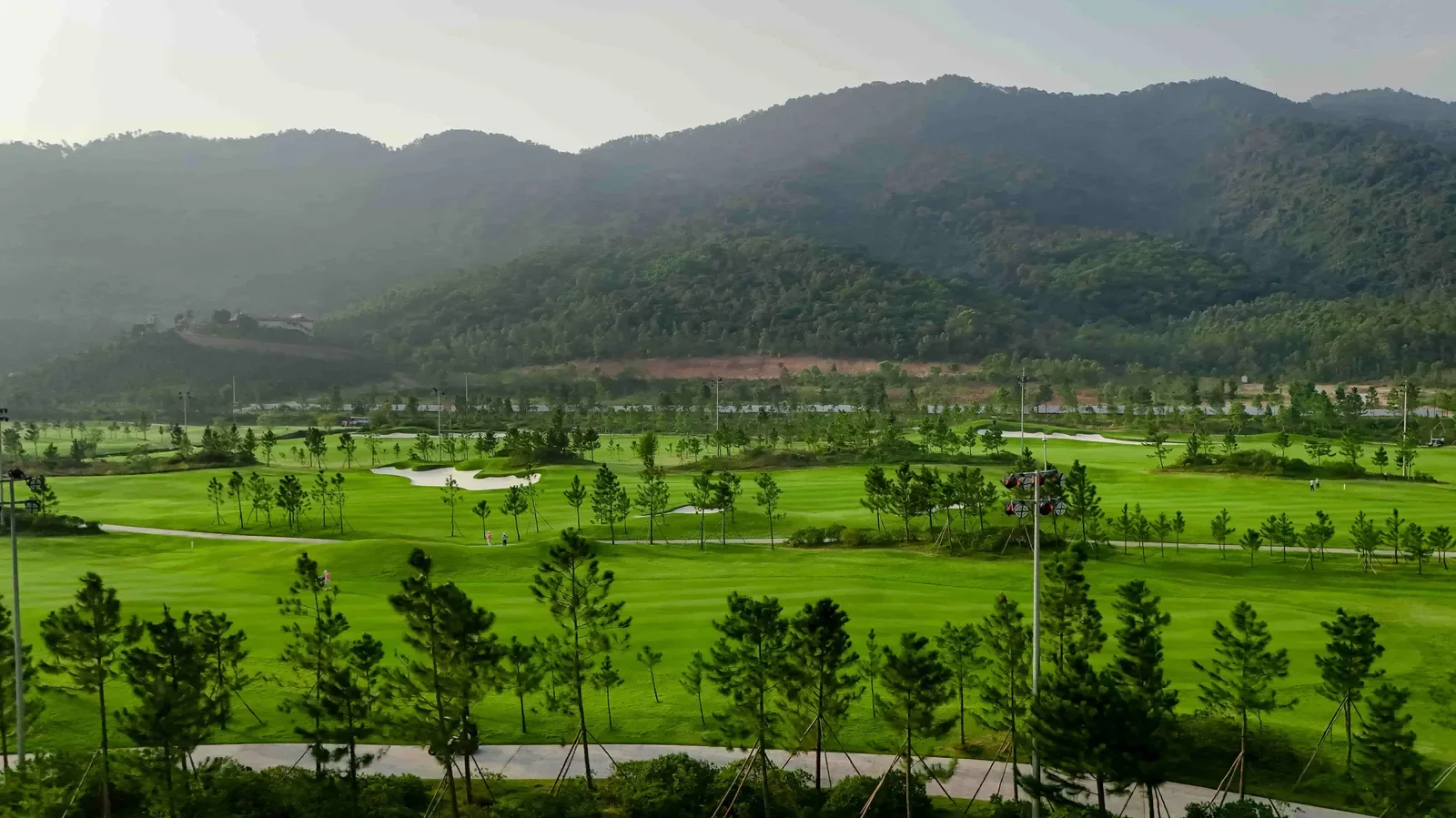 清灵山谷高尔夫度假村