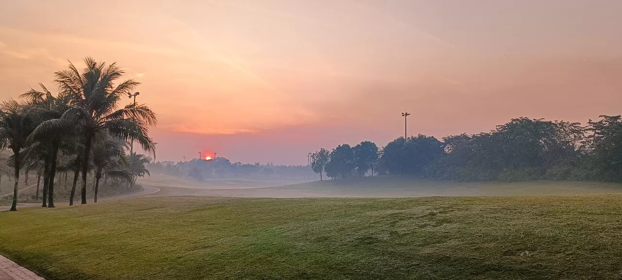 When Is the Best Season for a Vietnam Golf Tour?