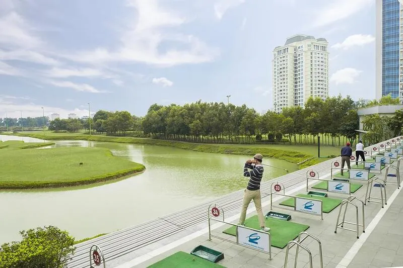 Where to Practice Golf? 2026 Driving Range Guide for Beginners
