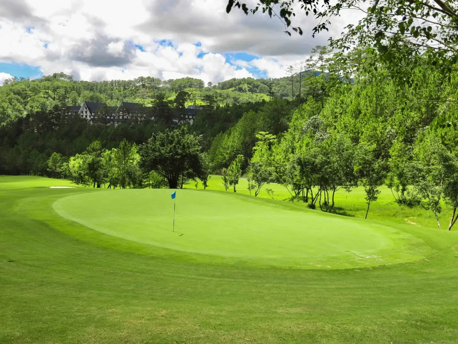 Đà Lạt Highland Golf Escape