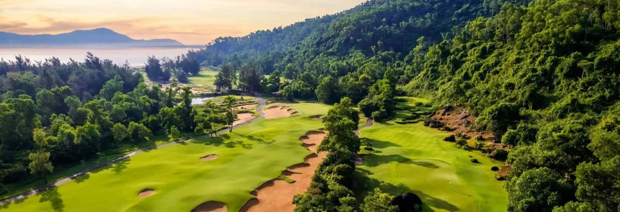Tour Golf Đà Nẵng 5 Ngày 4 Đêm - 3 Sân Top Đẳng Cấp